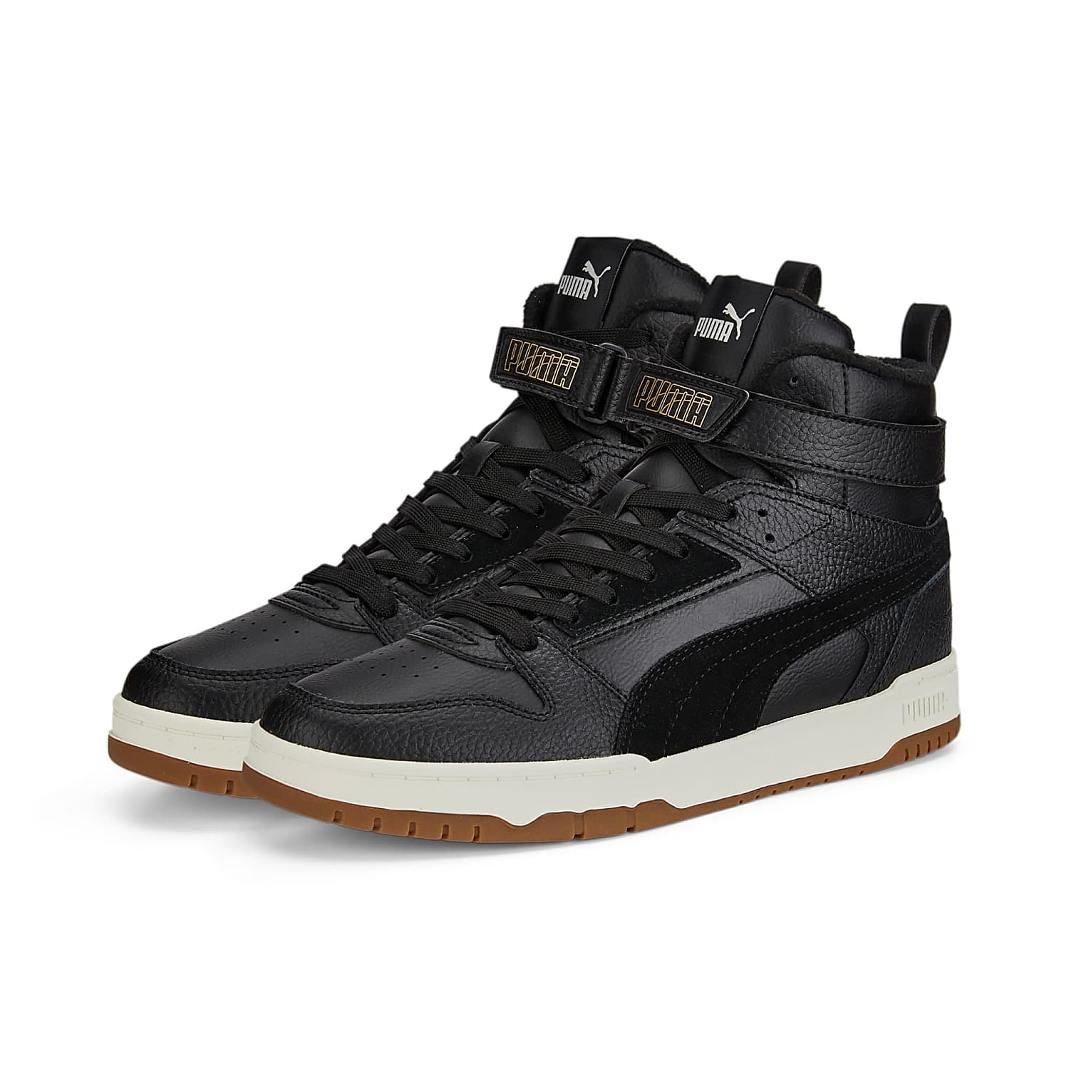 Black and gold pumas game today online