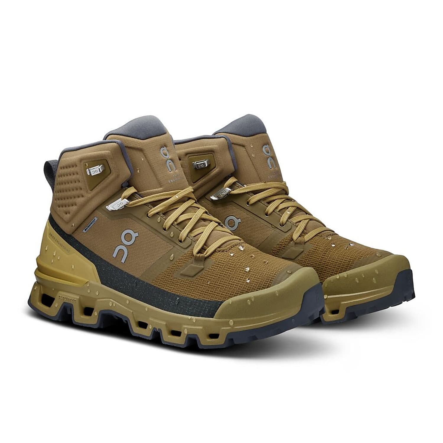 On Running W CLOUDROCK 2 WATERPROOF Hunter Safari Free Shipping starts at 60 www.exxpozed