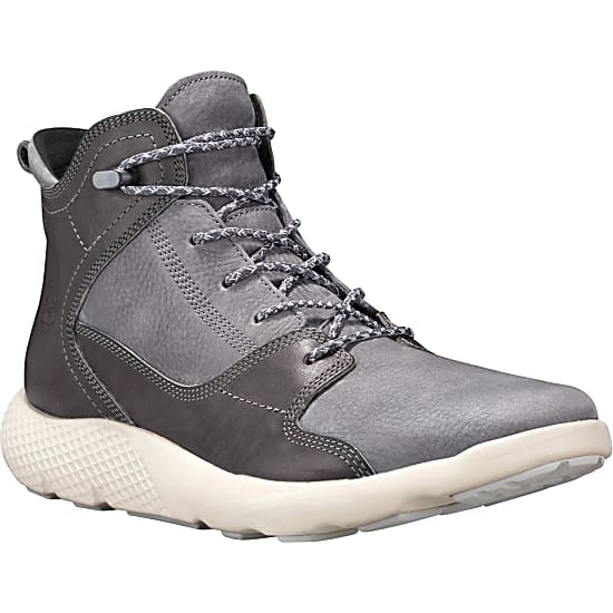 timberland flyroam leather men's boots