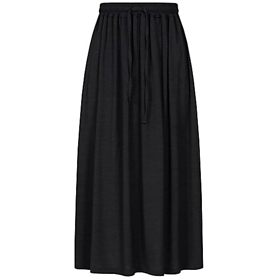 very long skirt
