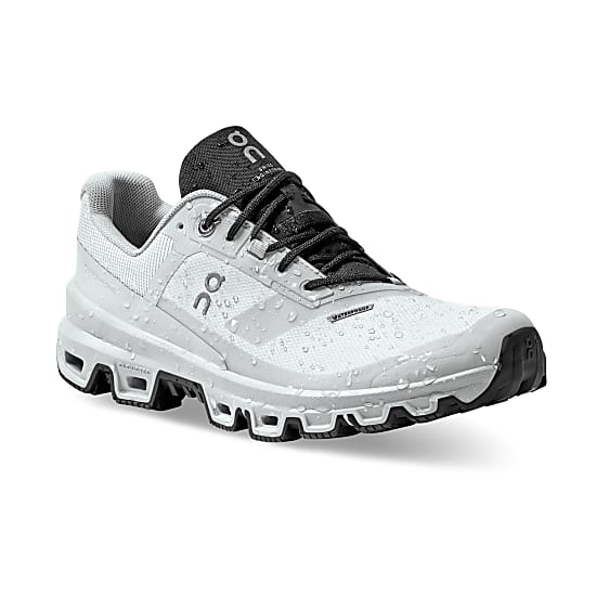On Running W CLOUDVENTURE WATERPROOF, Glacier - Black - Fast and