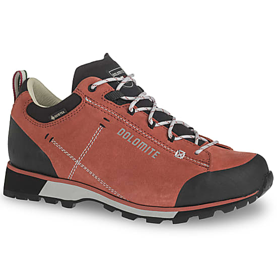 Red hiking shoes deals