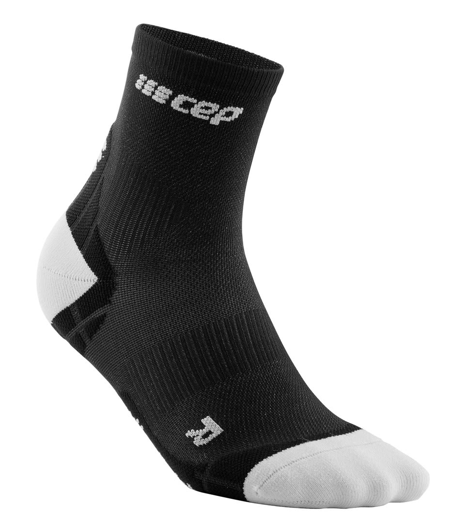 Image of CEP M Ultralight Compression Short Socks